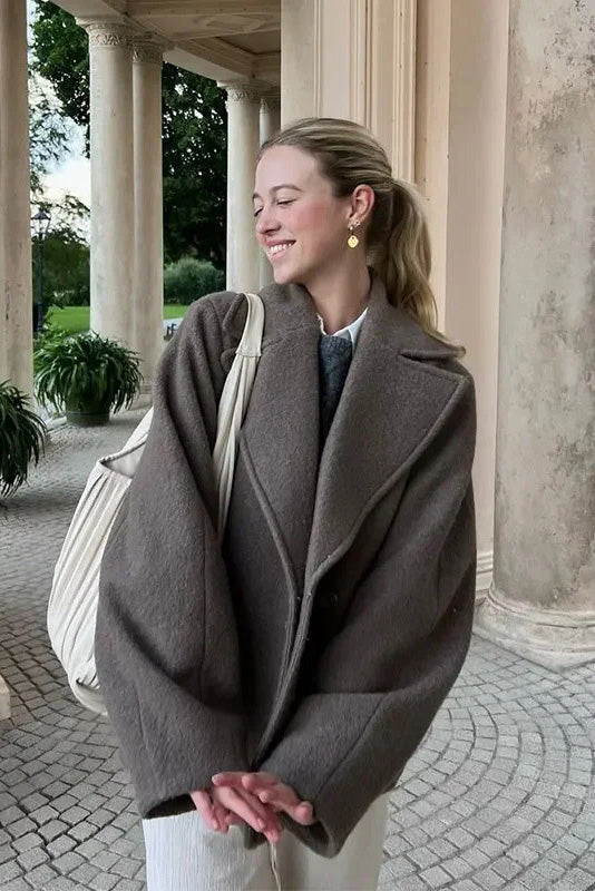 Cropped Cold‑Tone Wool Coat – Minimalist Korean‑Style Cropped Jacket