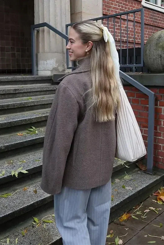 Cropped Cold‑Tone Wool Coat – Minimalist Korean‑Style Cropped Jacket