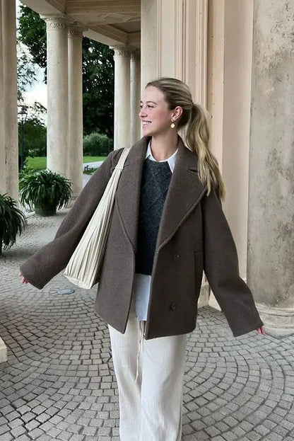 Cropped Cold‑Tone Wool Coat – Minimalist Korean‑Style Cropped Jacket