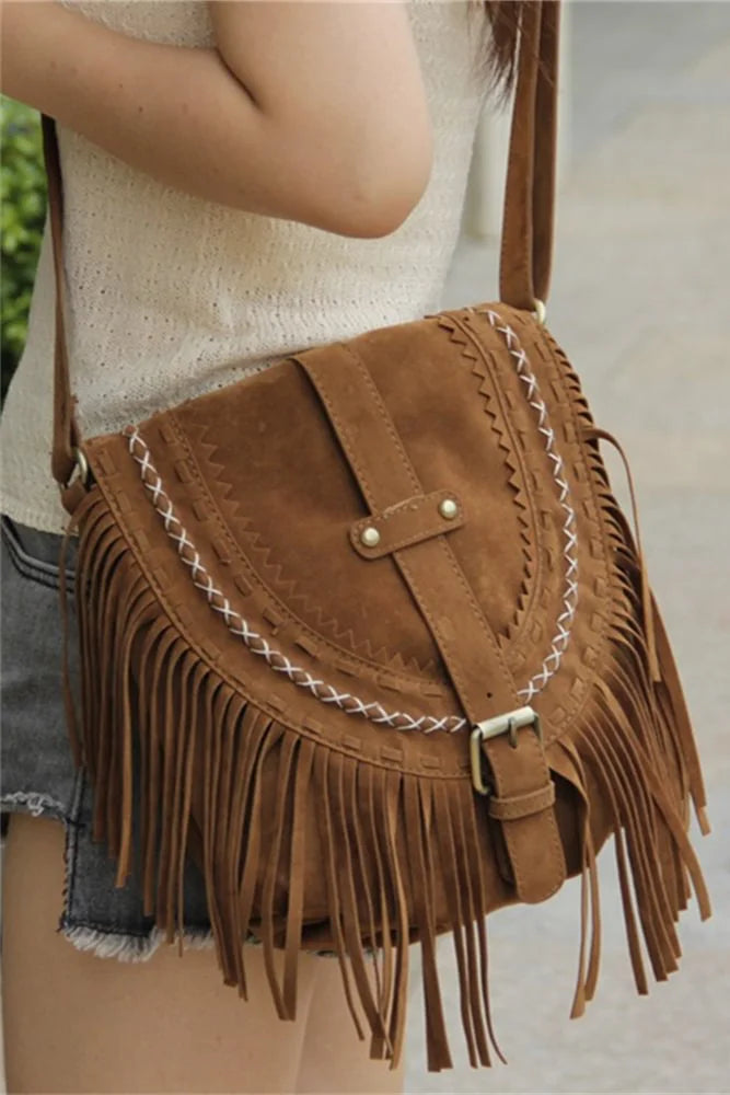Brown suede crossbody bag with fringe