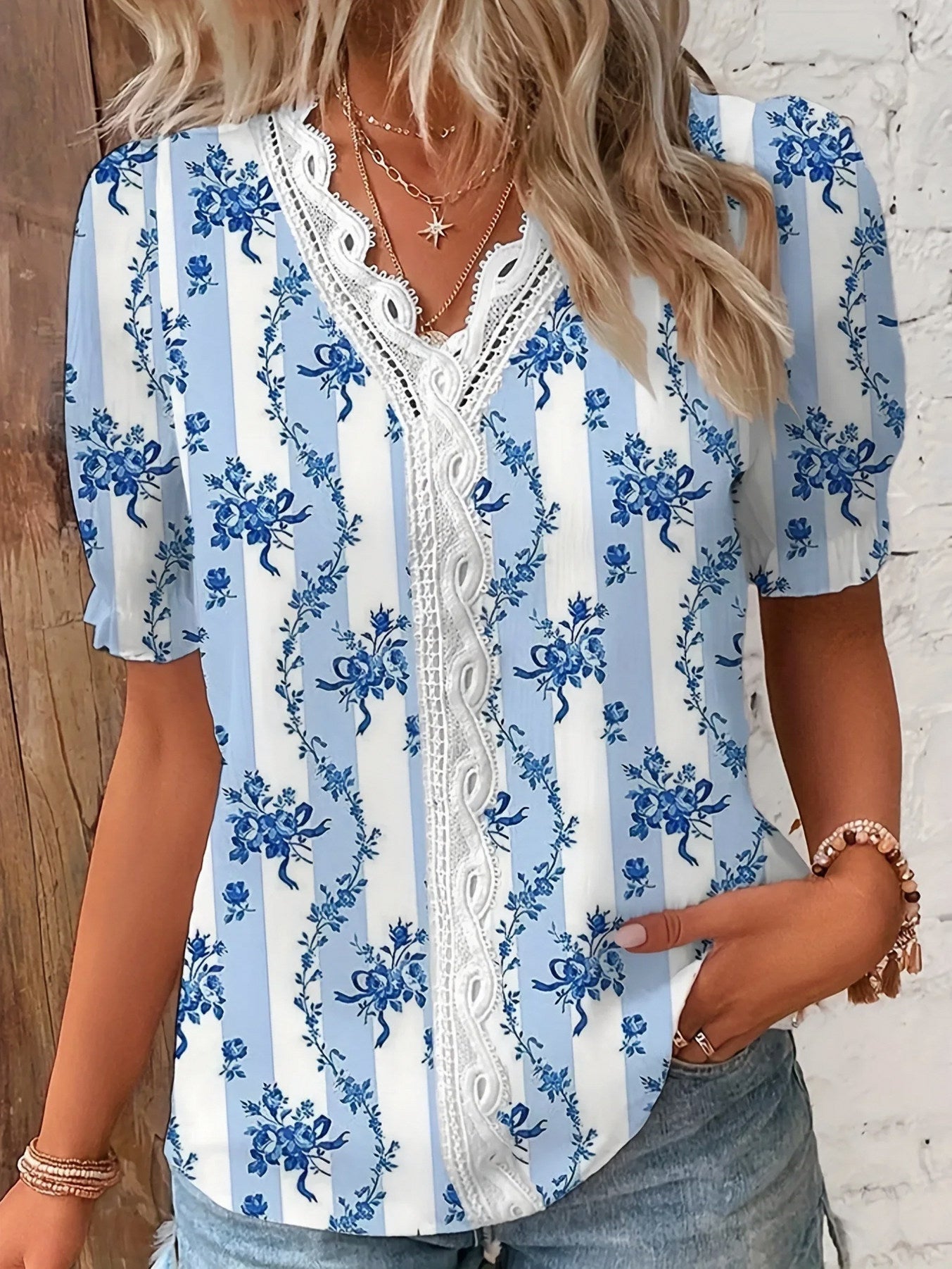 Floral Lace Puff Sleeve Blouse
