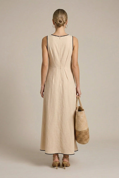 Sleeveless Contrast Trim Maxi Dress